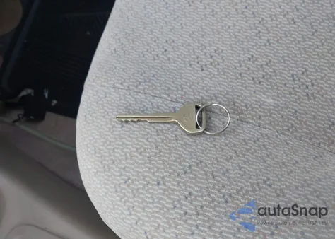 1998 Toyota Corolla Ce from USA, damaged, VIN 2T1BR12E4WC032882